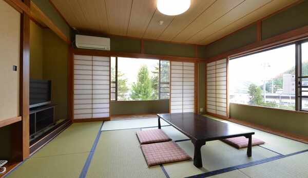 【藤館】本館・和室10+4.5畳