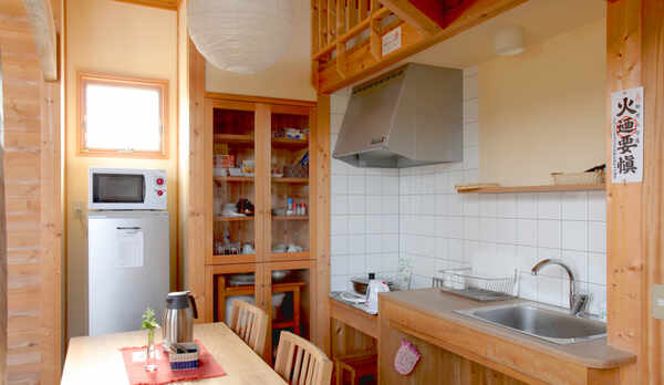 ・キッチン　お料理ができるよう一通り備品は揃えております