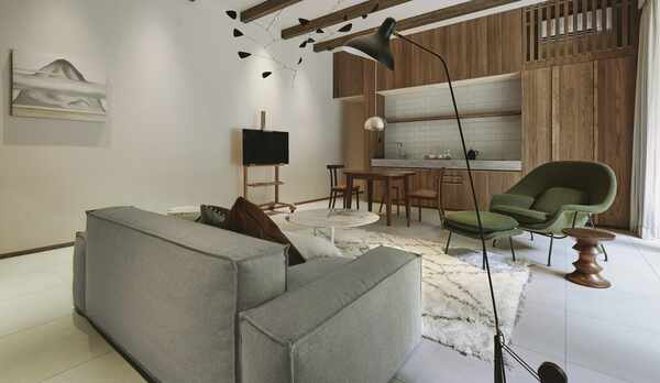 【101】ミッドセンチュリーモダンをテーマにした客室