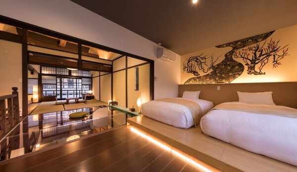 2F ベッドルーム