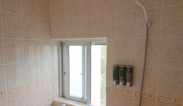 ・バスルーム (2)