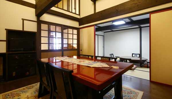 【雅】明治時代の&ldquo;蔵&rdquo;をリニューアル、離れ風客室。まるで&ldquo;隠れ家&rdquo;のような、貴方だけの空間。