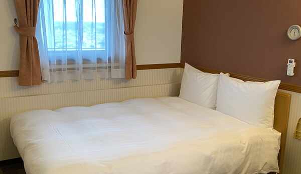 ★エコノミーダブルルーム★ベッド幅140ｃｍ