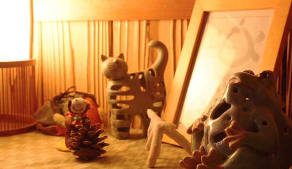 右手前、判ります？　よ〜く肥った、かえるです。