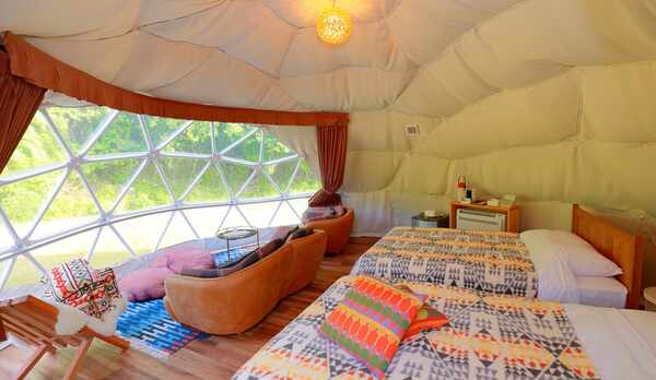 ドームテント内観