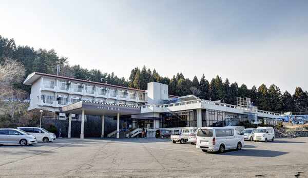 *【外観】全室オーシャンビュー、露天風呂からも太平洋を一望。