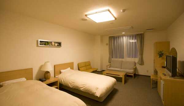 【洋室ツインルーム】