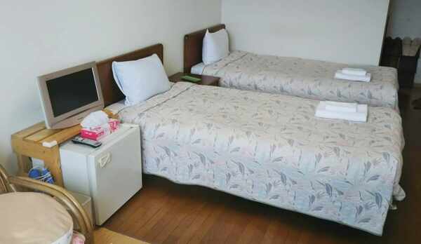 別館３名和洋室部屋