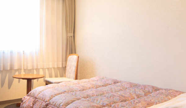 【シングル】ビジネス宿泊や高知一人旅の拠点に。ネット(有線LAN)接続可