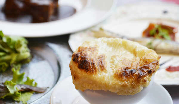 パイ包みのスープ