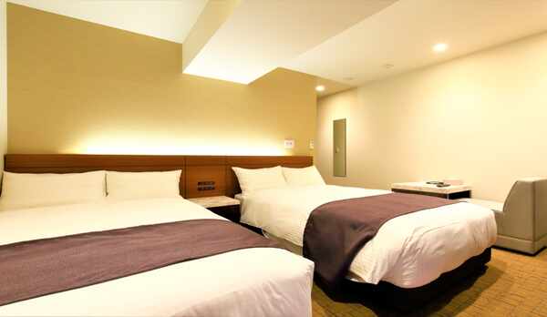 有名なシーリー社のベッドを使った『ツインルーム』は最大2名で少人数旅行にピッタリ♪ 