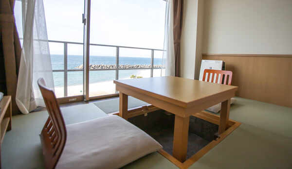 オーシャンビュー＆畳　畳スペース