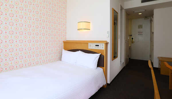 シングルルーム/セミダブルルーム