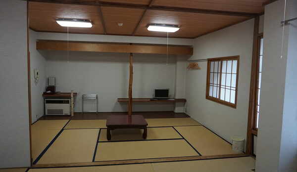 客室広間３０畳