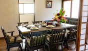 ・＜8名部屋＞ダイニングエリア
