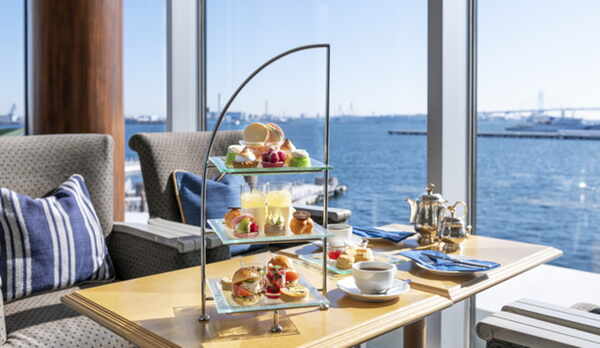 ラウンジ＆バー「マリンブルー」アフタヌーンティーセット