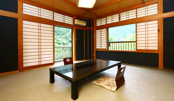 ＜お部屋＞12畳◆人数等により振り分けさせていただきます