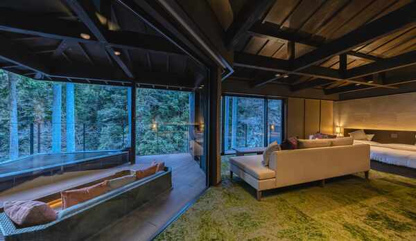 リバーパノラマルーム