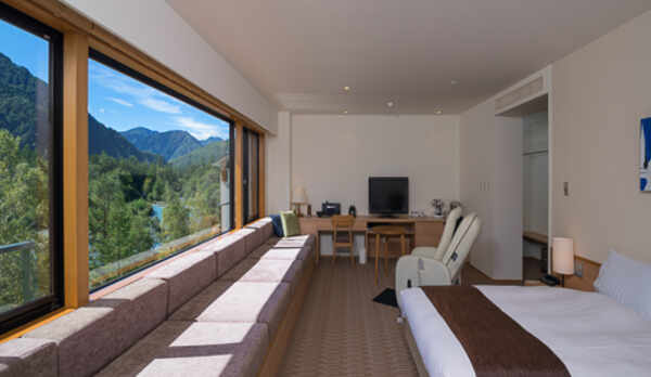 プレミアムシアターツイン