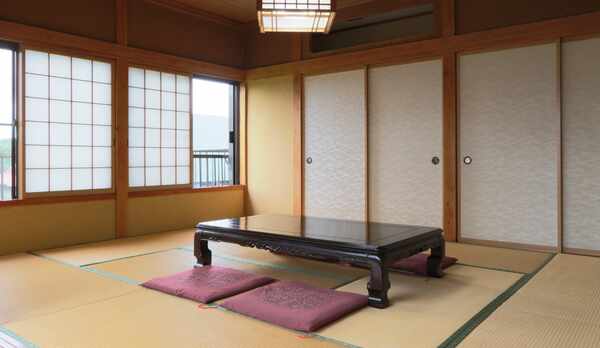 【和室10畳】お部屋の様子