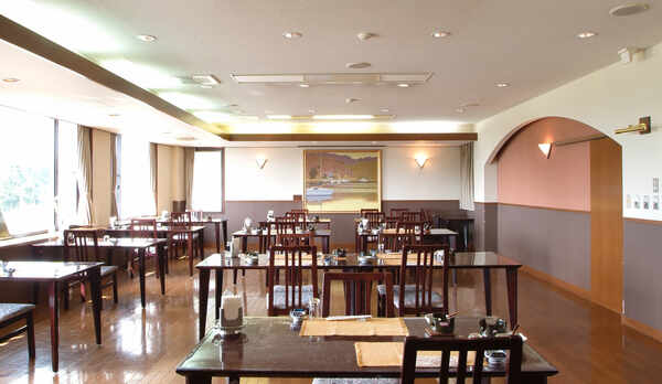 レストラン　お食事会場