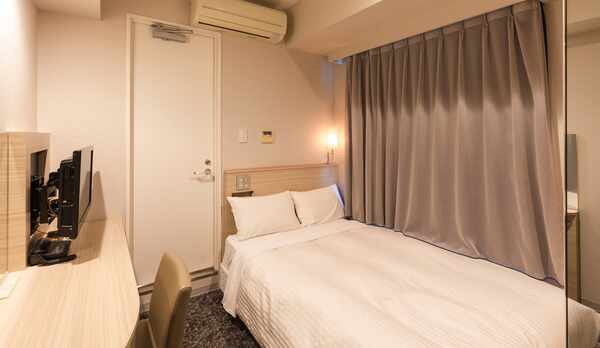 Expressシングル ◆ ベットサイズ 120cm シャワーブースタイプのお部屋