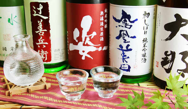 ♯栃木に蔵を構える飯沼銘醸の「姿」や小林酒造の「鳳凰美田」など厳選地酒をご用意。