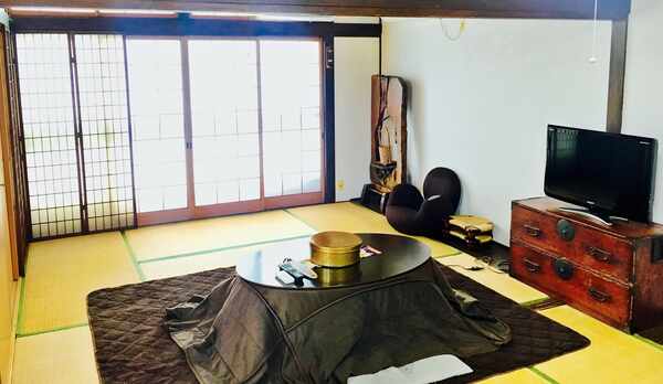 *【お部屋おまかせ】昔ながらの昭和ノスタルジーな町屋風のお部屋です