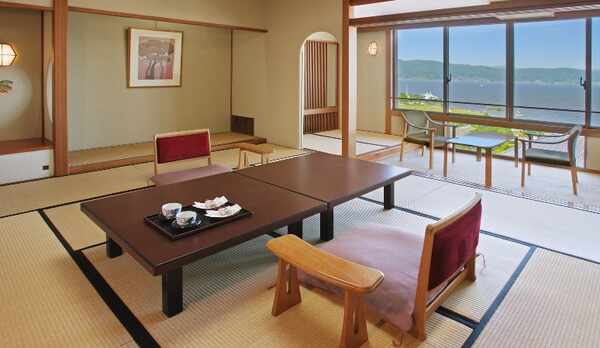 [10階-12階]諏訪湖絶景フロア和室10帖広縁付