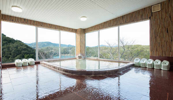 *ごゆっくり景色をご堪能ください。