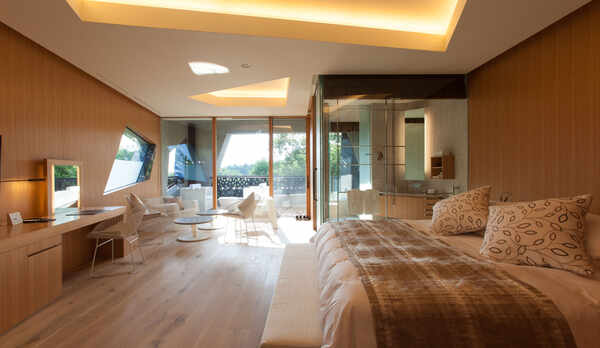 ホテルダブル　太陽の部屋