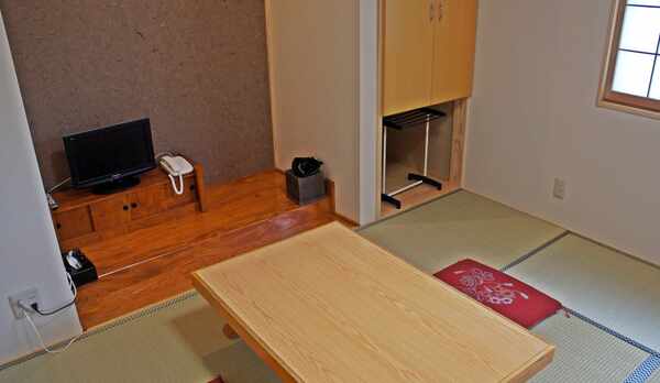 *和室7畳半・夕凪／足を伸ばしてお寛ぎいただける心地よい和室。