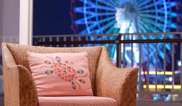 【プレミアムスイート】1フロアに2部屋しかないジャグジー付きのプライベートルーム。