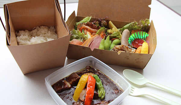 フロントで、さっと調達！自家製ビーフカレー＆サイドディッシュデリカテッセン（画像はイメージ）