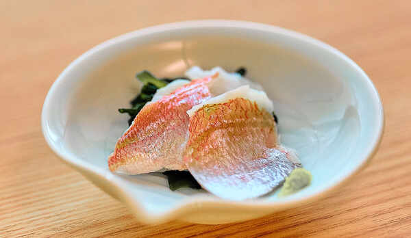 福井県限定メニュー（小鯛の笹漬け）