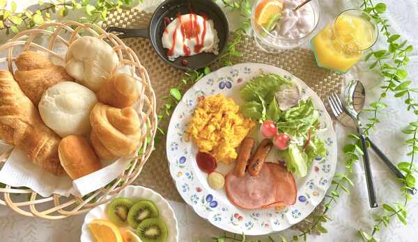 【朝食】海を一望しながらご朝食♪