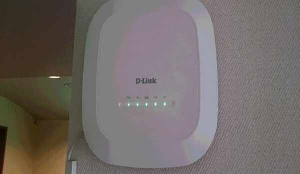 WI-FI(NTT完備）ウィルス管理UTP（統合脅威管理）ファイヤーオールも設置