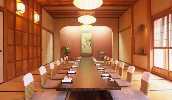 【お食事会場　鳳の間】