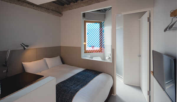 コーナーシングル