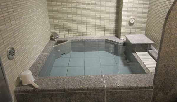 大浴場・水風呂（男性）