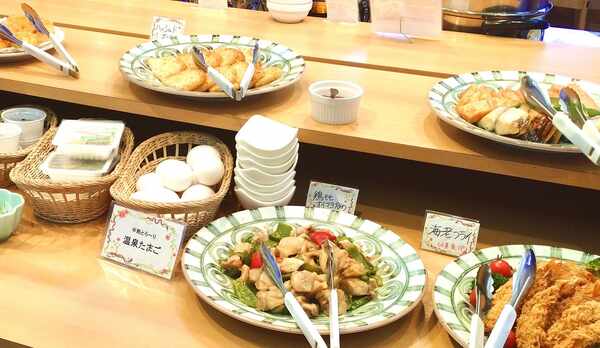 朝食バイキング