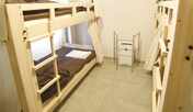 ・【男女混合ドミトリー一例】2段ベッド2台で1部屋4名様までお泊りいただけます