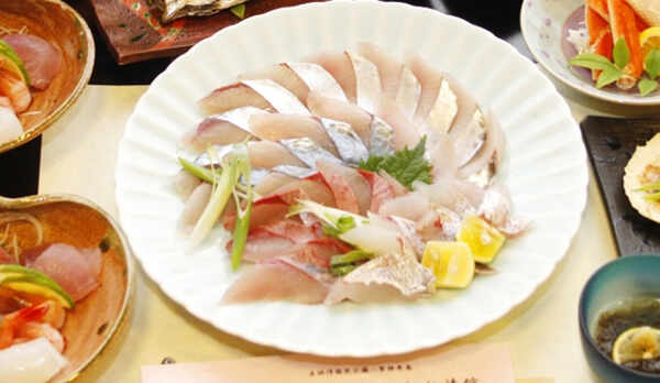 新鮮海の幸を贅沢にしゃぶしゃぶで堪能　とね会席〜夢