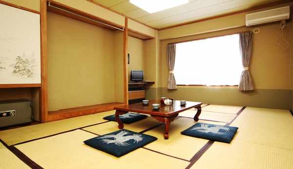 【和室】ファミリールーム（トイレ付）