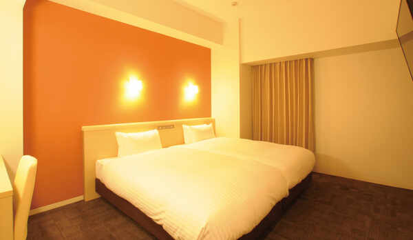 【ユニバーサルツイン】