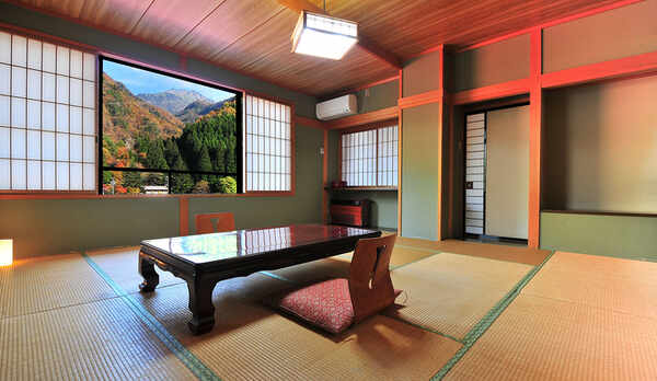 ■1日3室限定焼岳眺望　大胸筋部屋