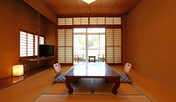 《和室8〜10畳》