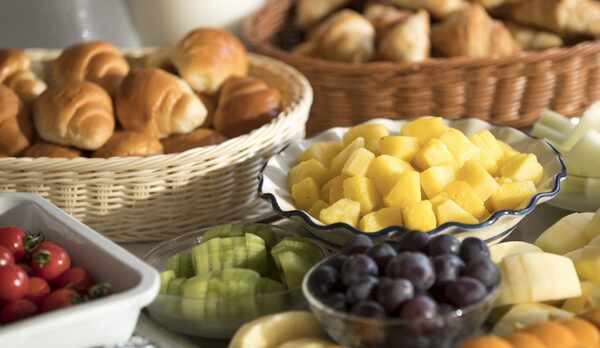 朝食バイキング