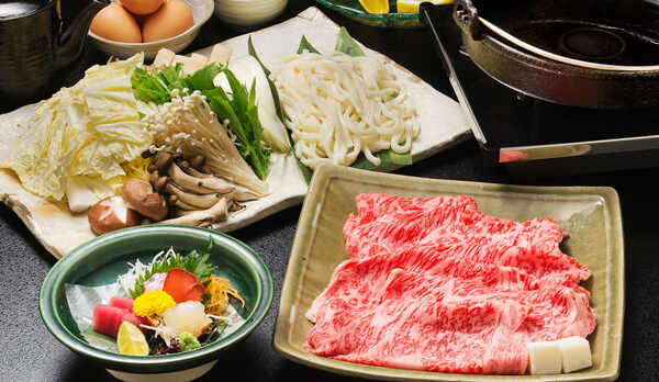 【松阪牛すき焼き】