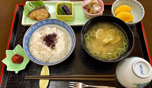 ・朝軽食 季節によってメニューが変わります